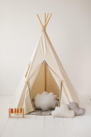 Tipi „Grey Pompoms“ mit Pompons und Matten-Set
