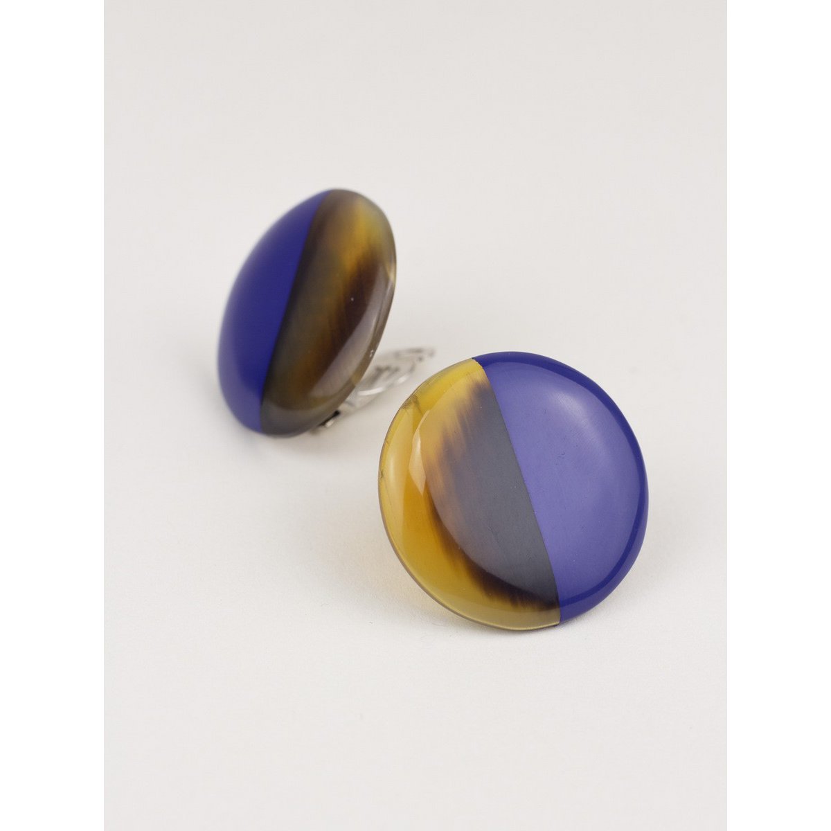 Boucles d'oreilles disque avec clip d'oreille et laque lavande