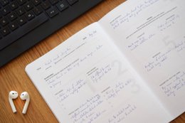 Notatnik papierniczy do zarządzania projektami