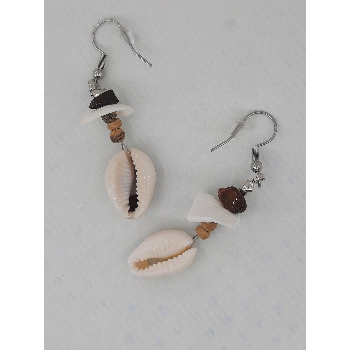 #66 OW Cowrie shell earrings
