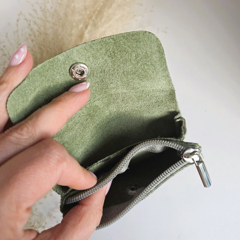 Mini portafoglio leopardato verde