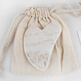 Gua sha - Natuurlijk Bergkristal - Massage Accessoire Tool - Face Lift - Gratis Cover