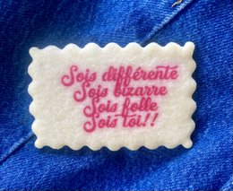 Box of personalized biscuits with the theme "Croque moi!" Copy