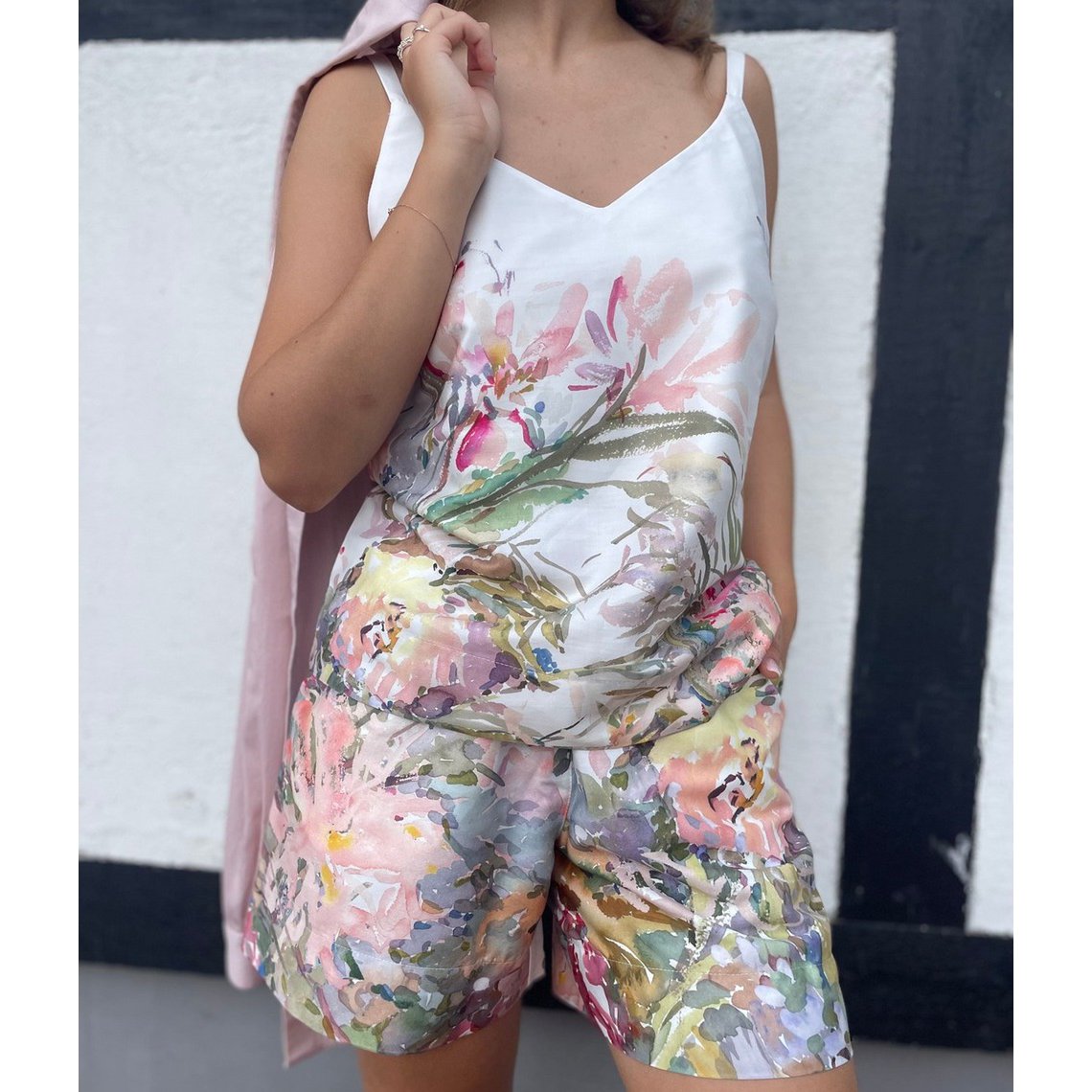 Completo due pezzi Floral Sense (camicia + pantaloncini)