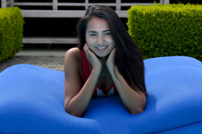 FLOAT BEANBAG SWIMMINGPOOL - kongeblå
