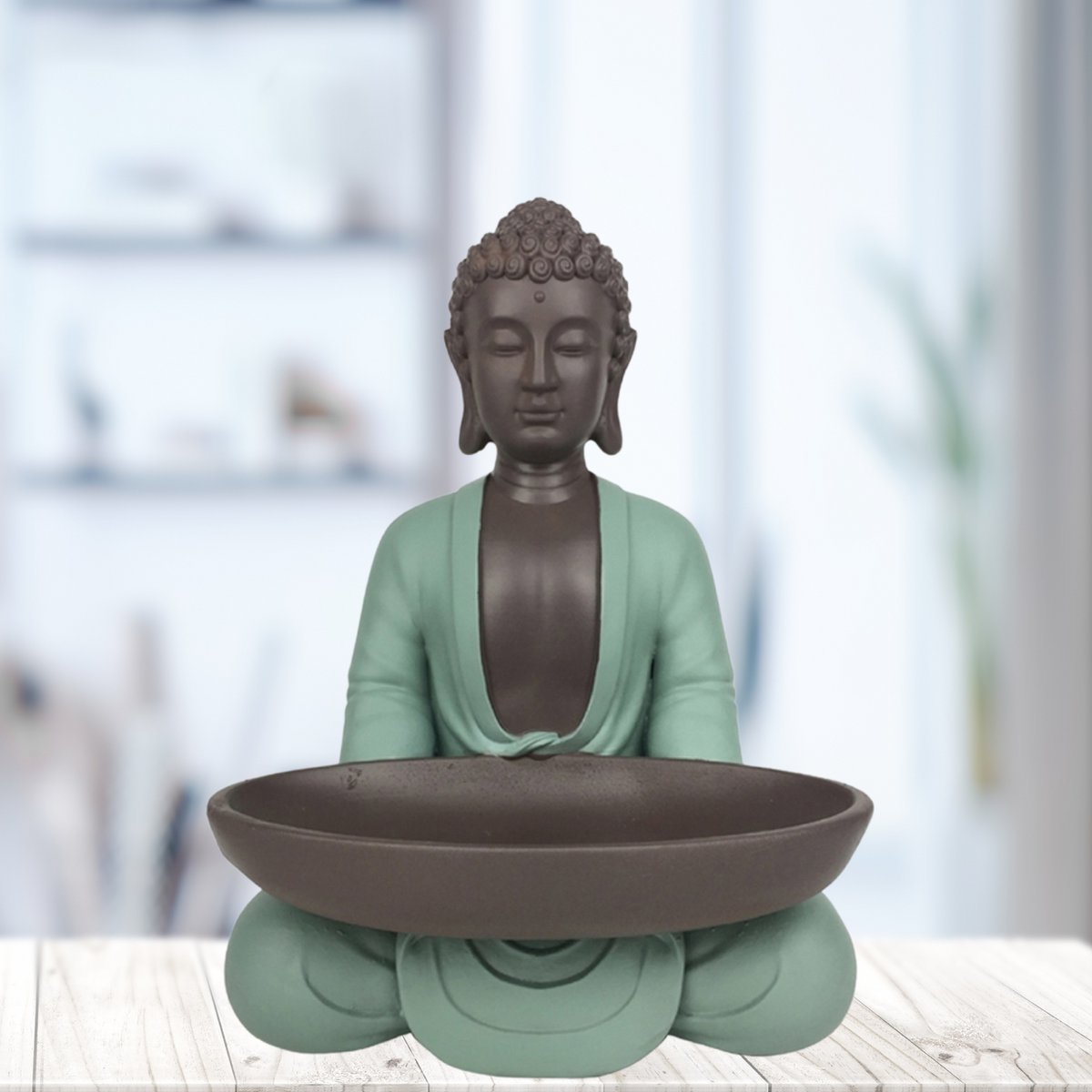 Estatua de Bodhi con plato