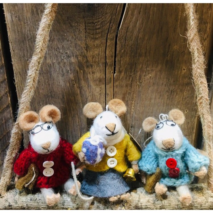 Handmade Felt Agnes Mouse Fair Trade Hanging Decoration