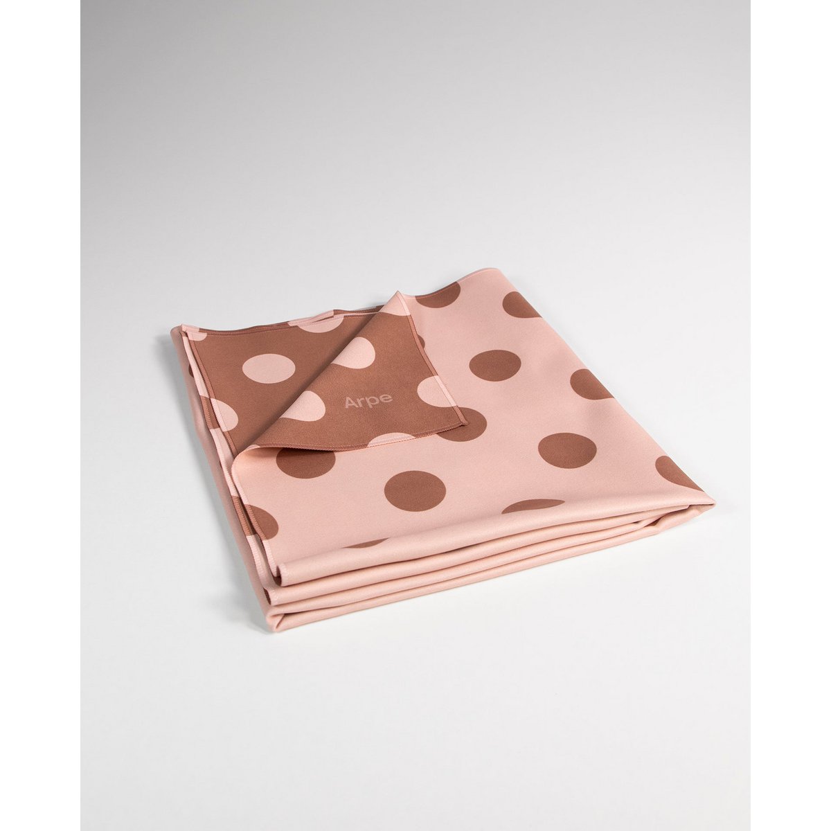Towel Dots Chestnut Brown
