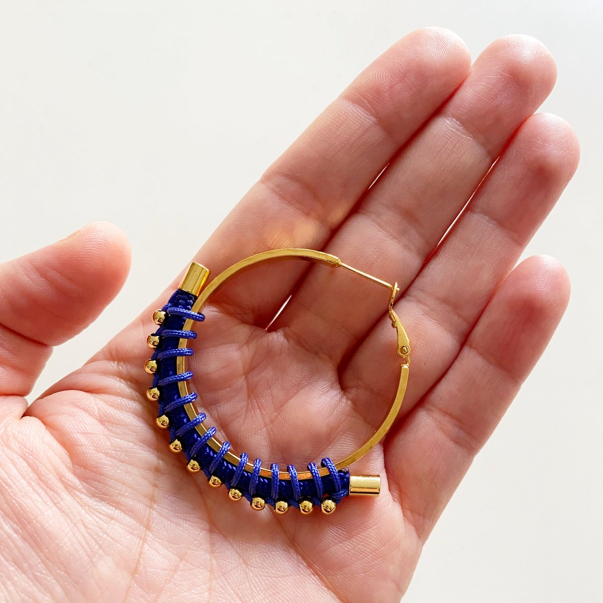 BURITICA colorful golden hoops 