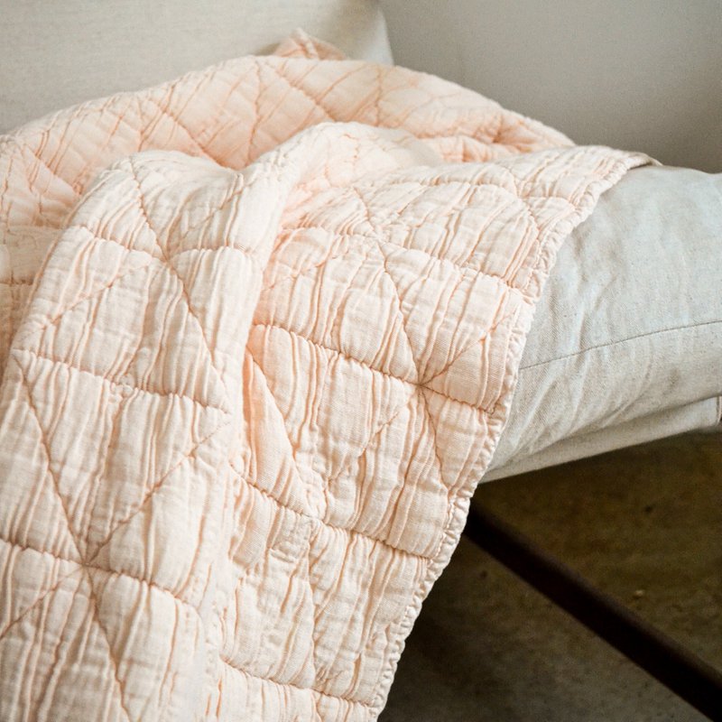 Bobbie Cream Pink Decke