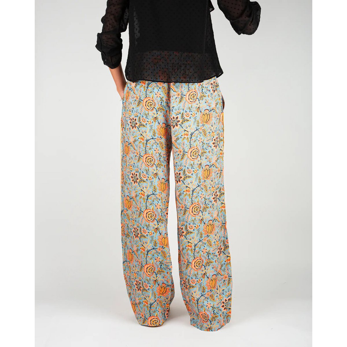Pantaloni fluidi da donna con stampa Lolem blu