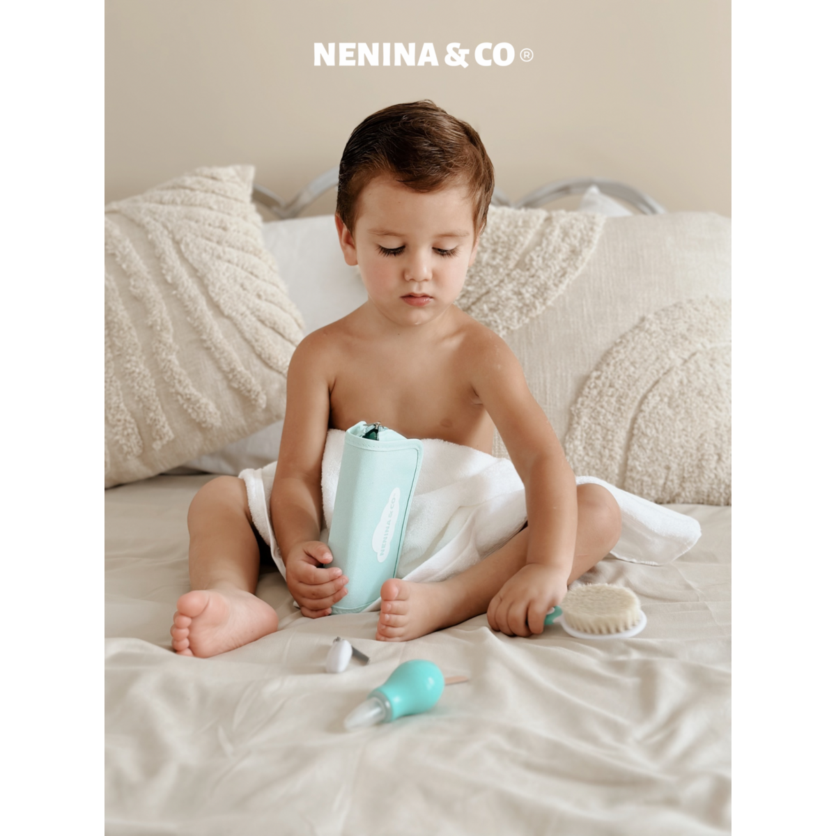 Trousse de toilette bébé Nenina & Co ensemble d'hygiène