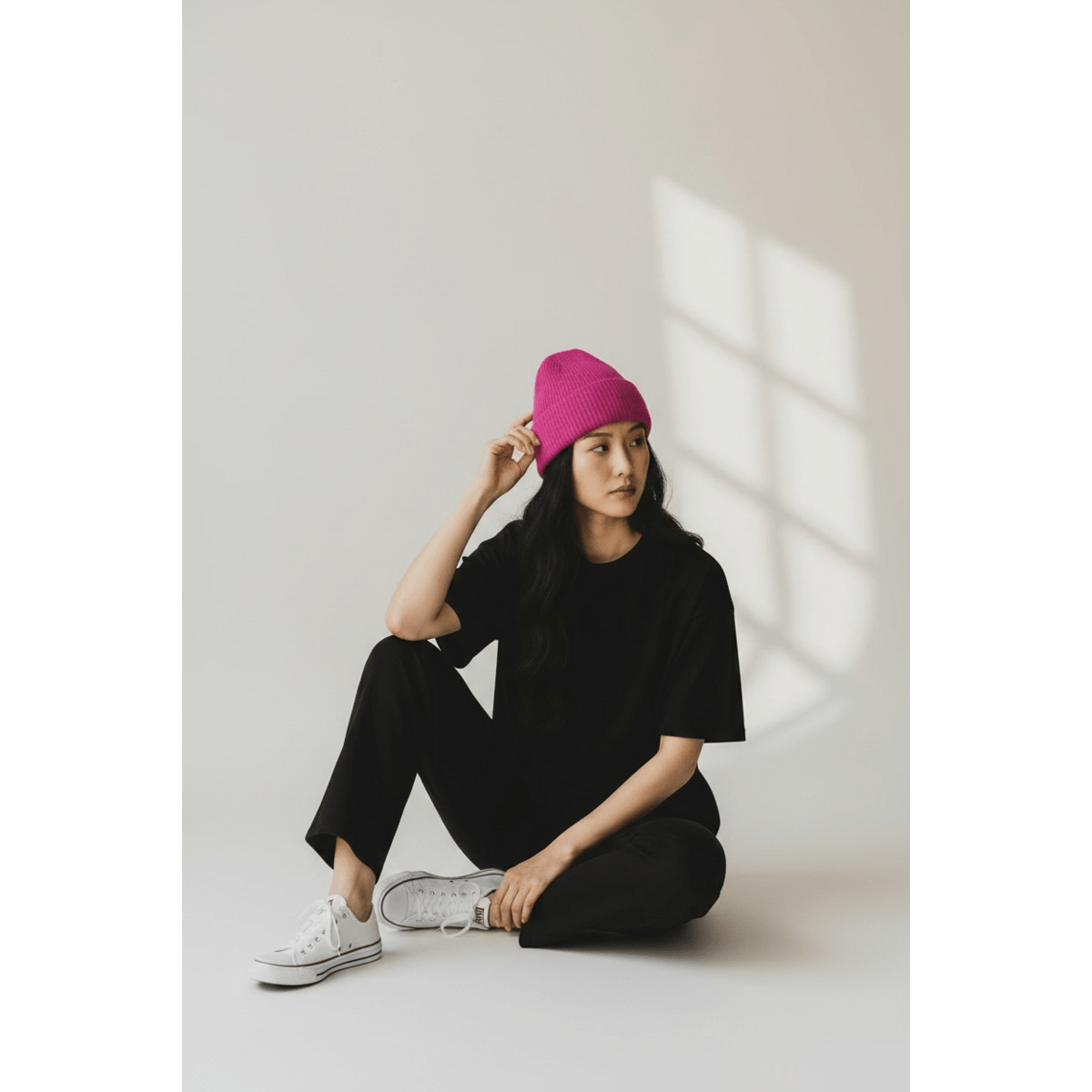 LEY! Wool hat “Saha” in Berry Copy