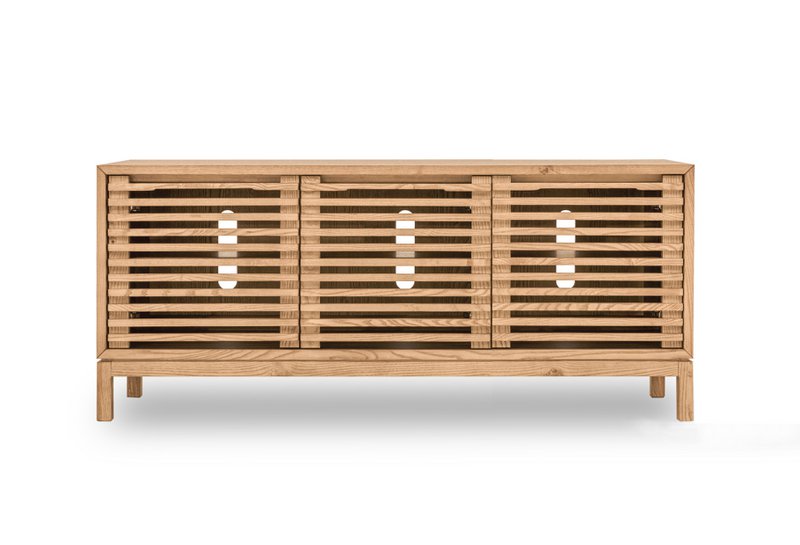 Tanner Console de médias en bois de cendres à trois portes en lin