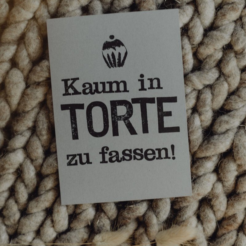 Stamped Postcard "Kaum in Torte zu fassen"