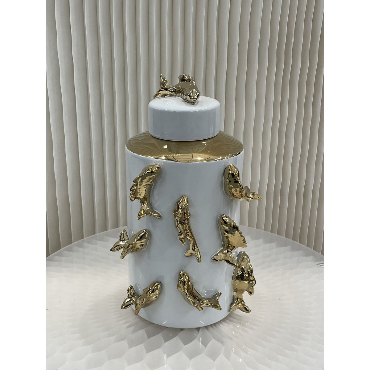 FISH WHITE JAR