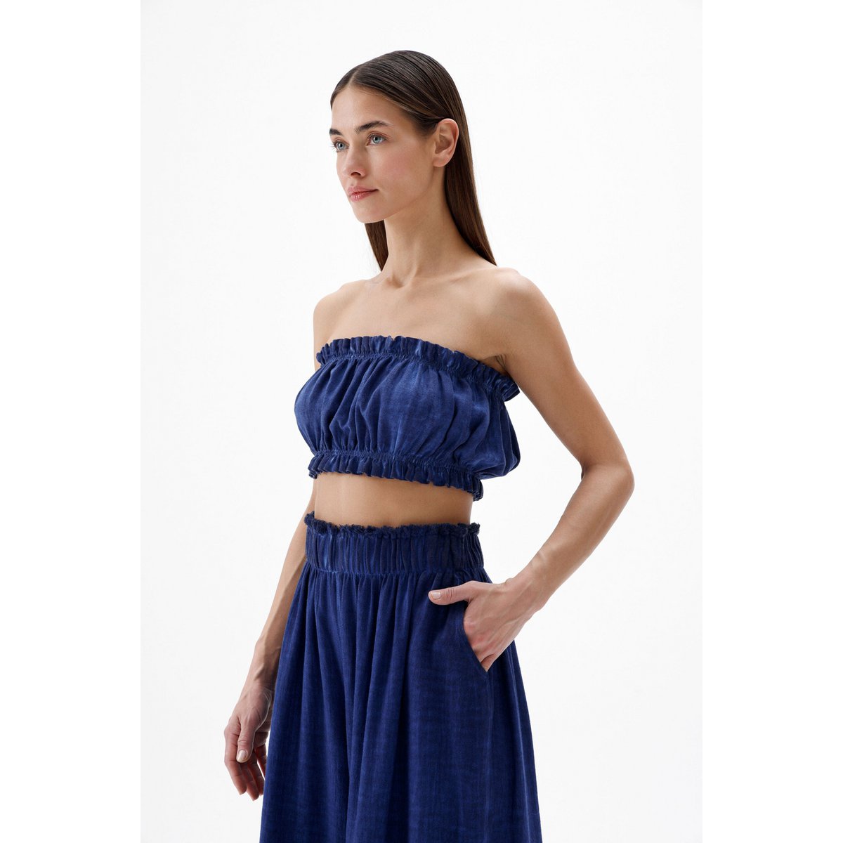 Top bandeau de lino y algodón azul real IKIKIZ