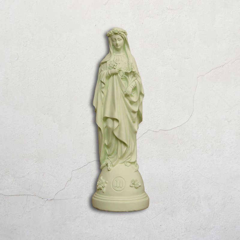 Statuette Mary with flowers