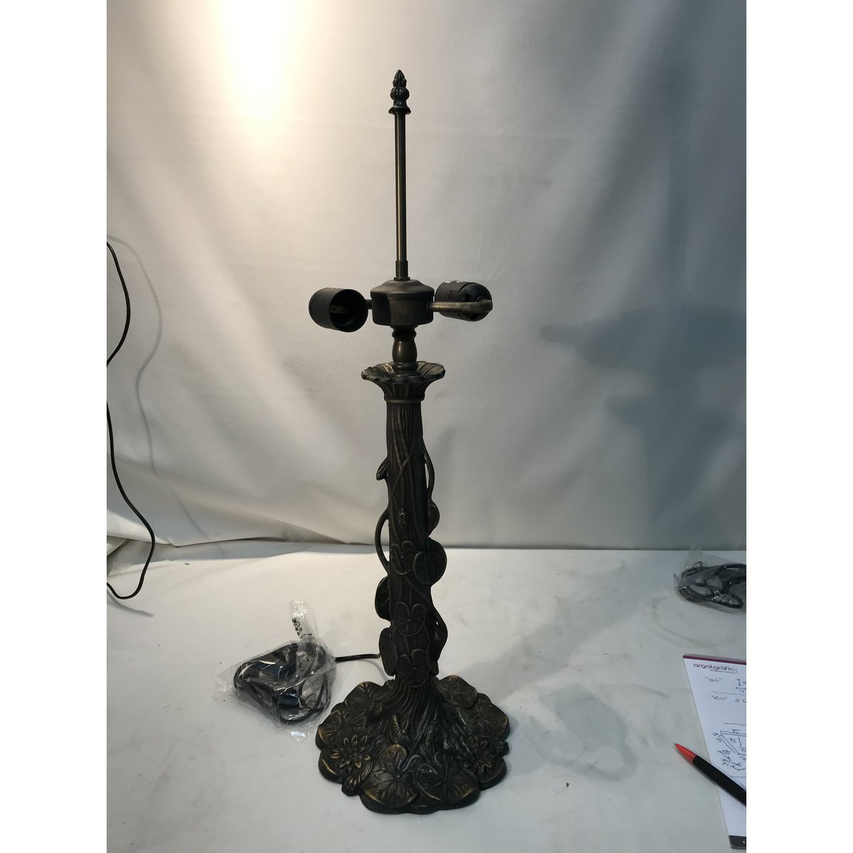 Large table lamp Tiffany rubber base diameter 40 cm Belle Amber series LG232320