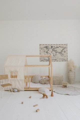 Canopy over bed in the shape of a house "Raw cotton", baby crib house, Decoration for boys's room, minimalist baby room, bohemian room decor