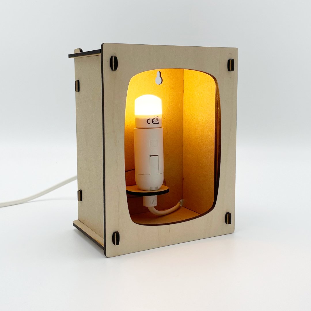 Postcardlamp Basic | Maple
