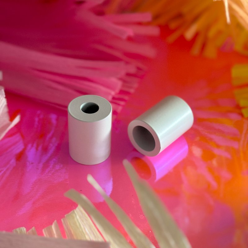 Flipper Tube * White