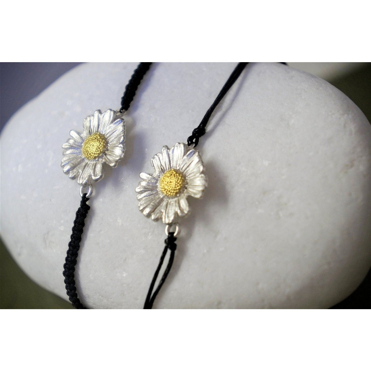 Bracelet fleur de camomille : bijoux en macramé faits à la main (argent sterling)