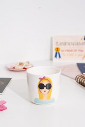 BLONDE PIGE CUP