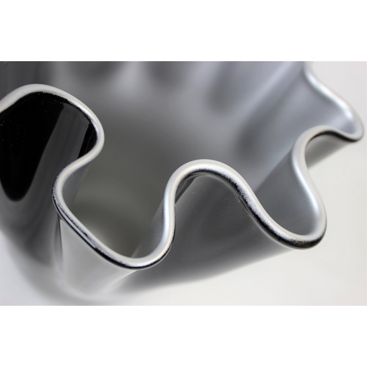 Vase glass wavy two-tone black silver glass vase table vase