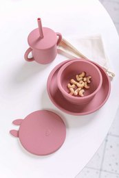 Copo rosa com tampa