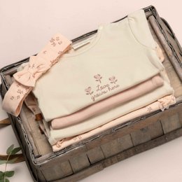 T-Shirt Love Grows Here Baby | Sheer Pink