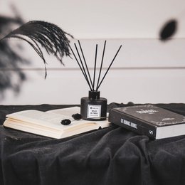 Reed Diffuser - Wild & Free – Sweet perfume - 100 ml