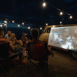 LV-HD120 LED projector with integrated rechargeable battery