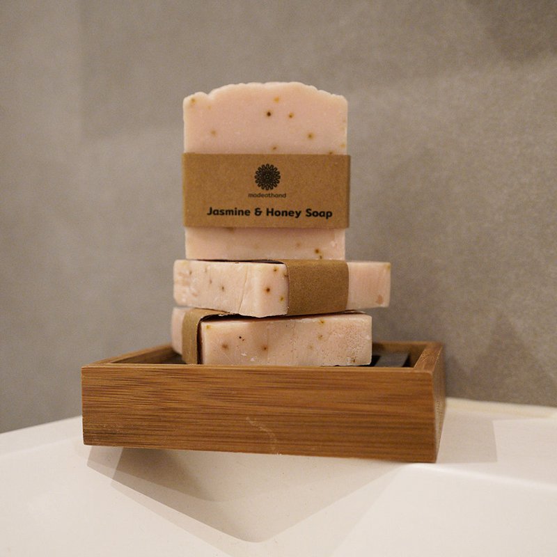 Goat Hair Bath Glove with Jasmine & Honey Soap