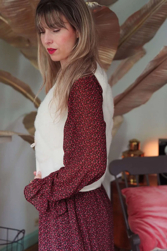 Wool Vest - Flat White Bubble Shorty