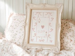 Quanto siamo fortunati? Poster di prua rosa, poster per una sala per ragazze, poster di citazioni per ragazze, stampa per una sala per ragazze, stampa di ragazze coquette, decorazione della stanza delle ragazze