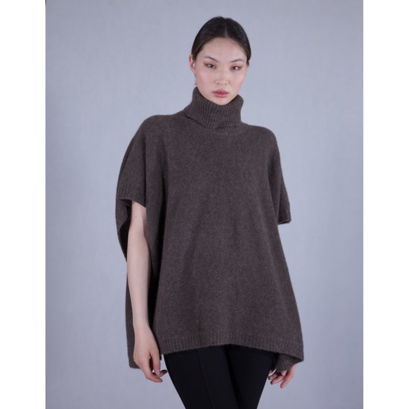 Poncho Huia