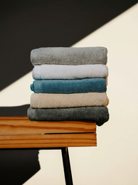 Pamukia GOTS Organic Cotton Terry Bath Towel 70 × 140 cm | Essence Collection