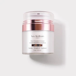 Crema de vitamina C de rosa