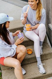 Tylla Duo Breakfast Bowl – Separate Compartments for Granola & Yoghurt On the Go (150ml + 450ml)