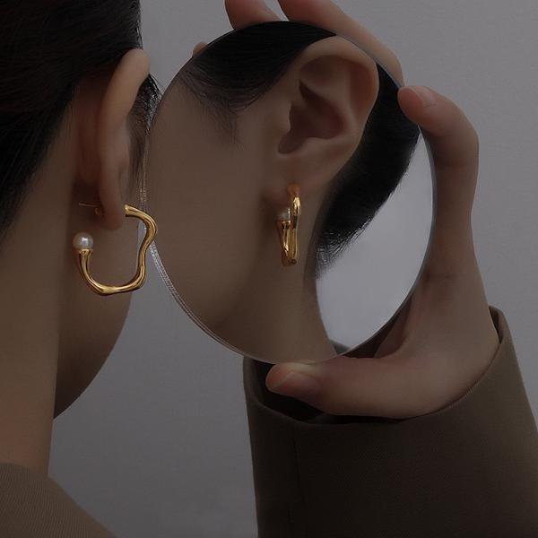 Moderne Vintage Wavy Line Pearl Hoop øreringe