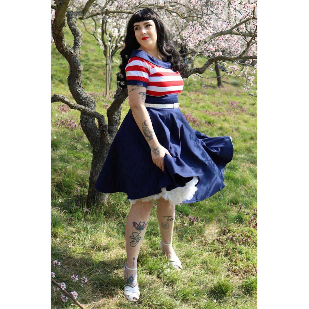 EU Stock Darlene Retro Swing Dress in Navy med røde og hvide striber