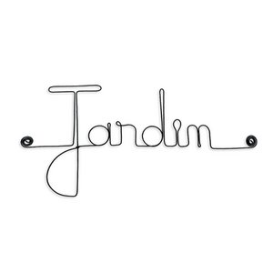 Wire word “Garden”