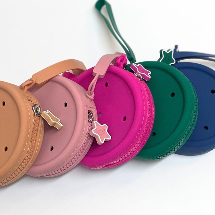 SARTER PACK - Pochettes et trousses en silicone à customiser - Bar à charms /DIY 