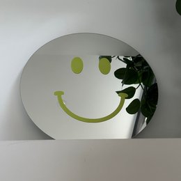 Det store æblegrønne smil