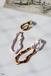 Varia Enamel 2-in-1 Earrings — White