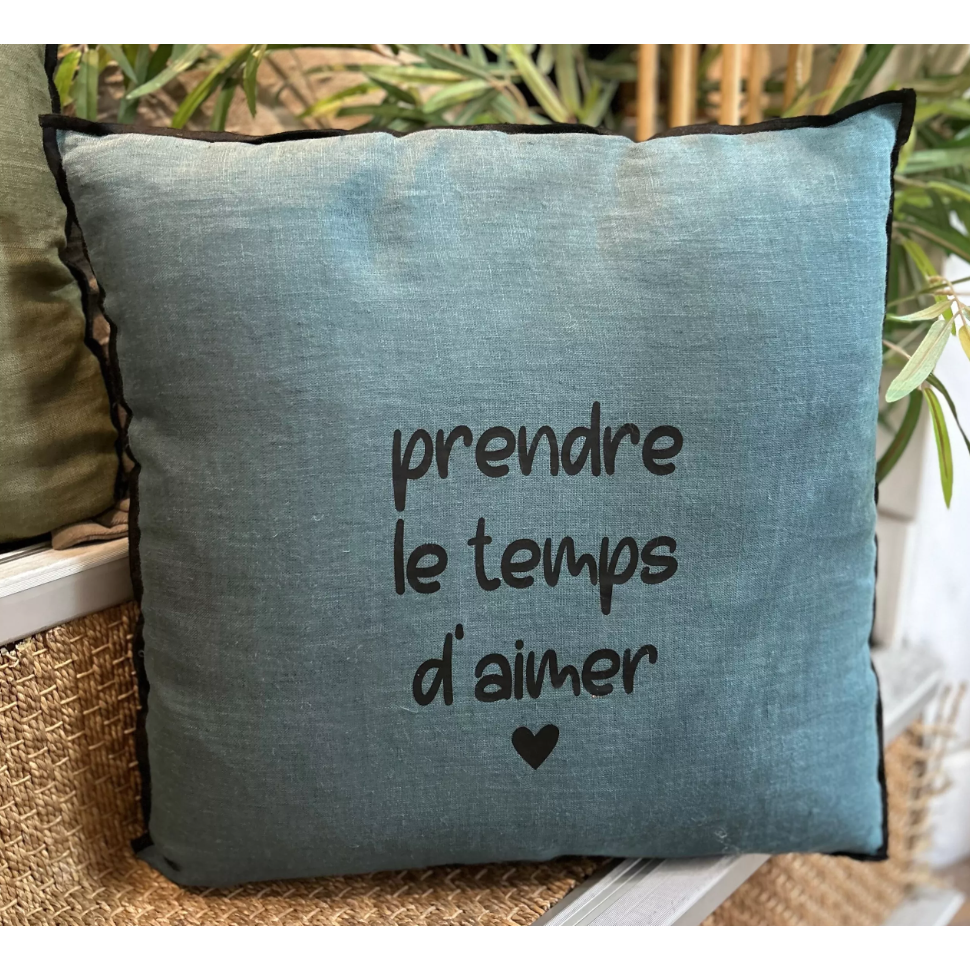 Linen square cushion