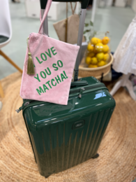 Kosmetisk samt "og loga så matcha"