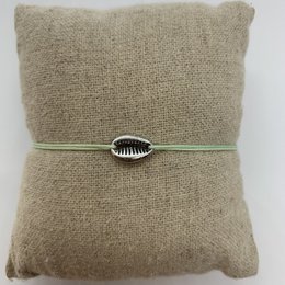 Small Silver Shell Bracelet