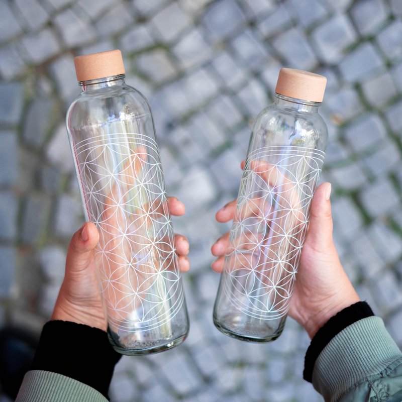 FIORE DELLA VITA Bottiglia in vetro da 1,0 l
